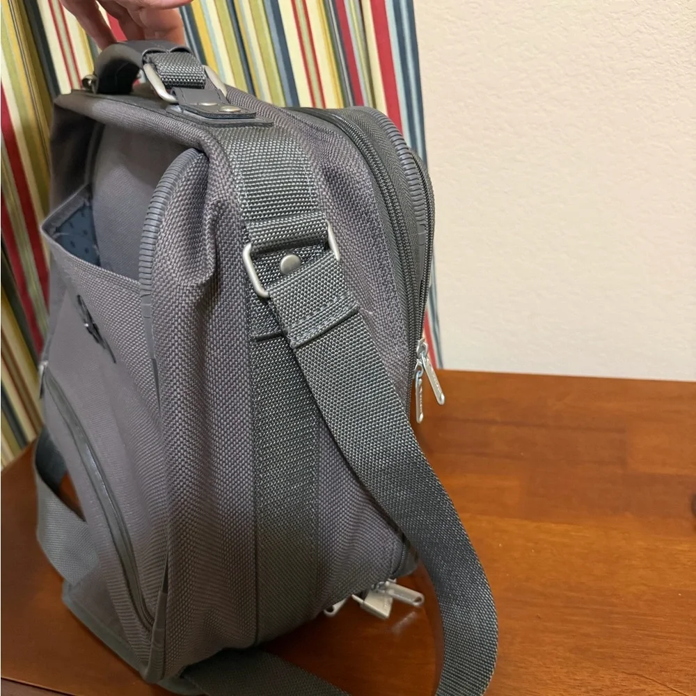 Delsey Carry On Luggage Nylon Gray Messenger Shoulder Bag 14”x11”x 7”